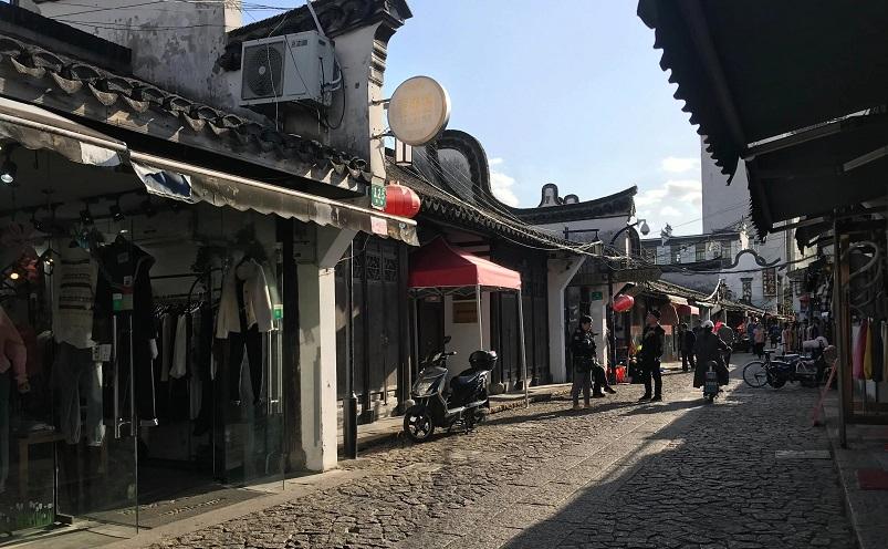上海老街有哪些值得去（上海有个老街叫什么名字）